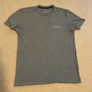 Vineyard Vines Men’s Dunes Short Sleeve Tee Gray